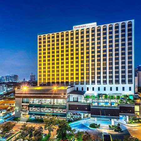 Ramada By Wyndham Bangkok Chaophya Park Hotel Exterior foto