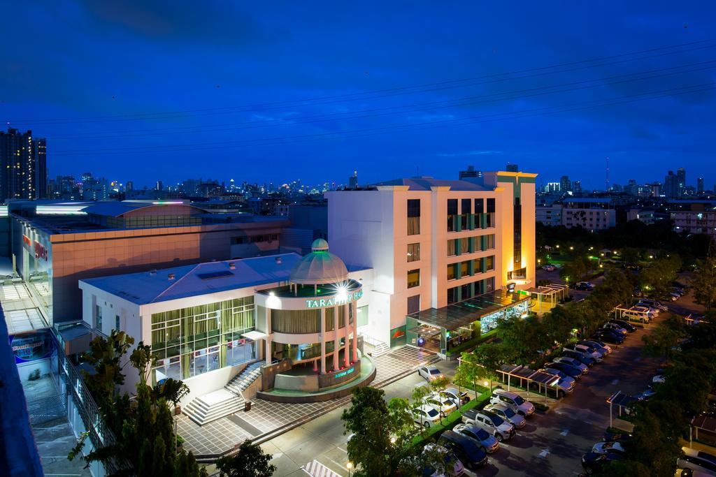 Hotel Ramada By Wyndham Bangkok Chaophya Park Exterior foto